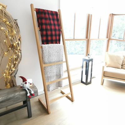 Teak Self-standing Towel Ladder 71" (180 cm) with 6 bars