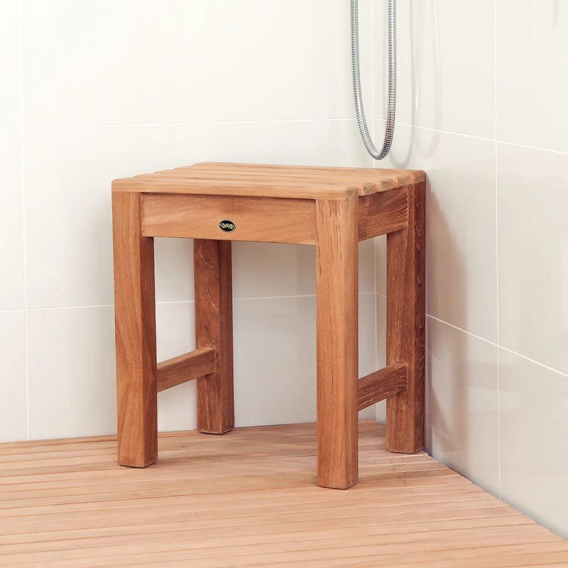Compact Spa Starter – Bench + Tile + Free Hooks